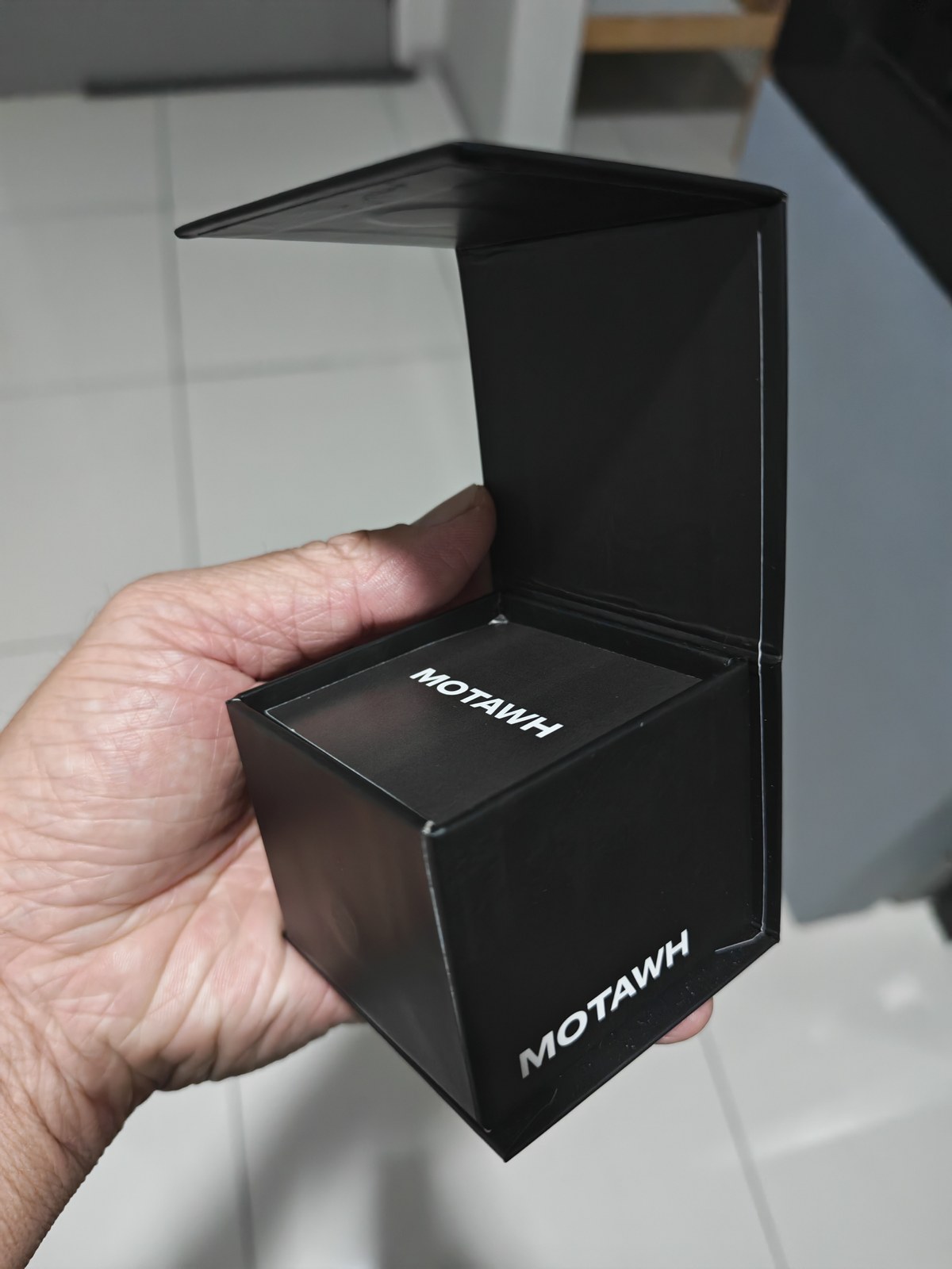 Box Unboxing